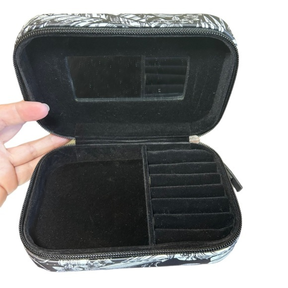 Travel‎ floral zippered jewelry case with mirror